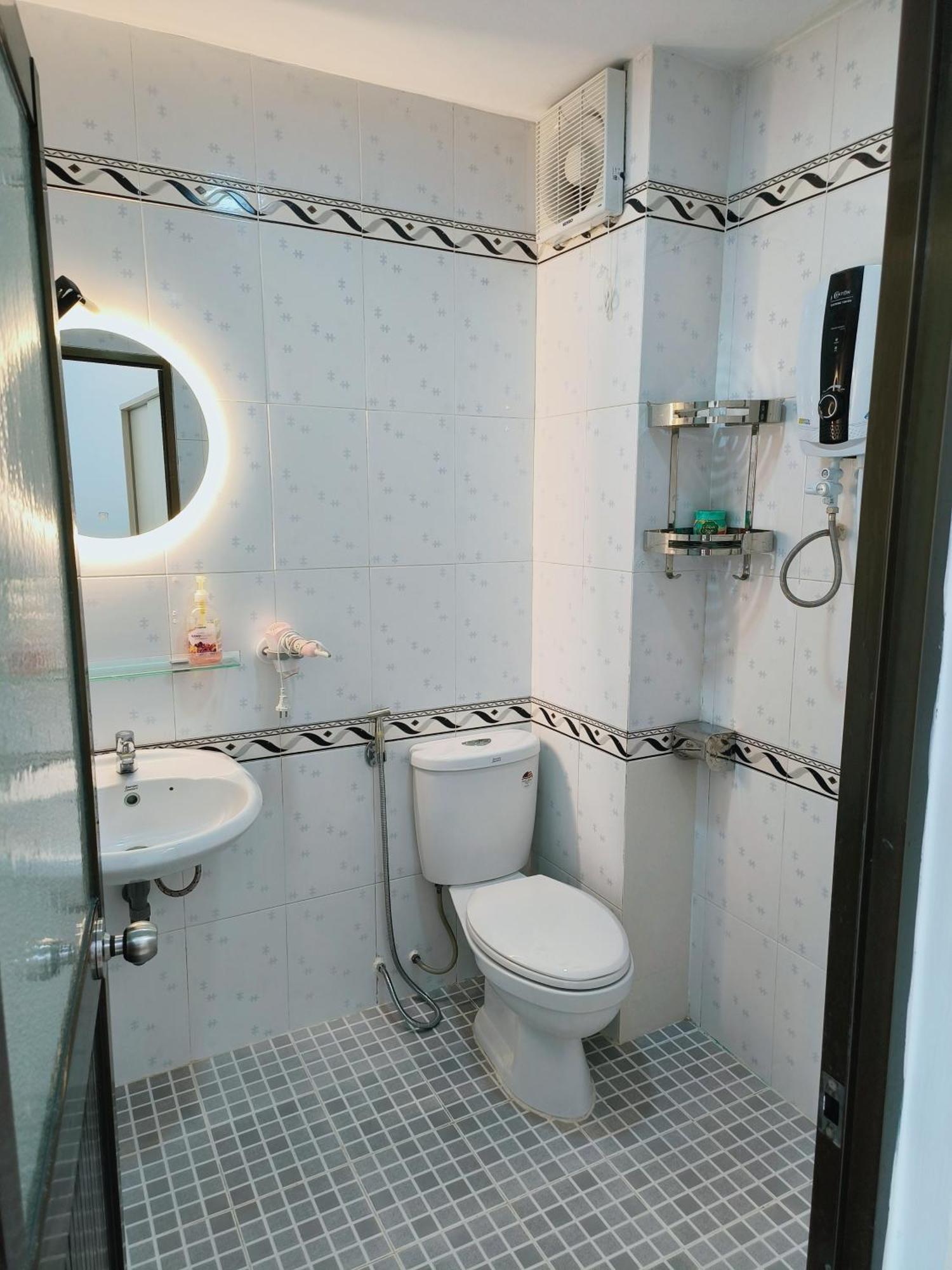 Goc Hai Phong Drinks & Homestay Q4 Ho Chi Minh City Exterior photo